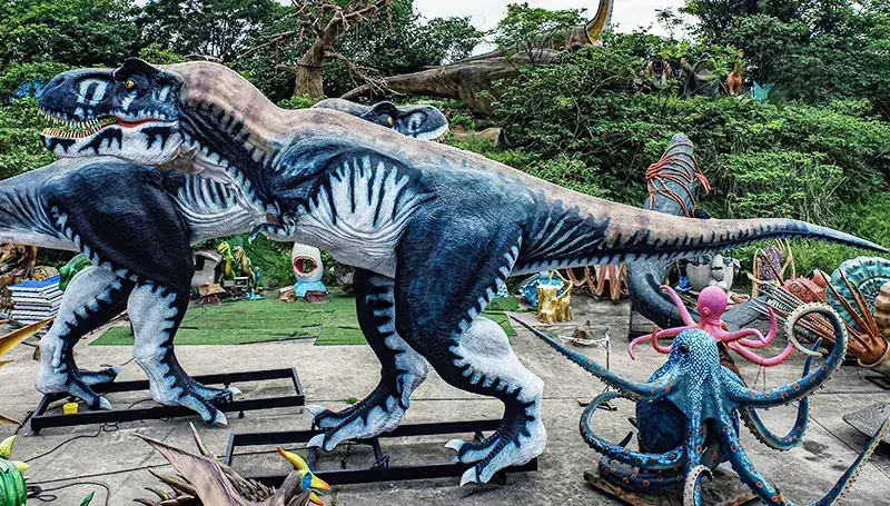 Deinonychus animatrónico, una de las figuras que suministramos para exposiciones — dinosaurios en Huelva