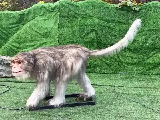 Mono animatrónico
