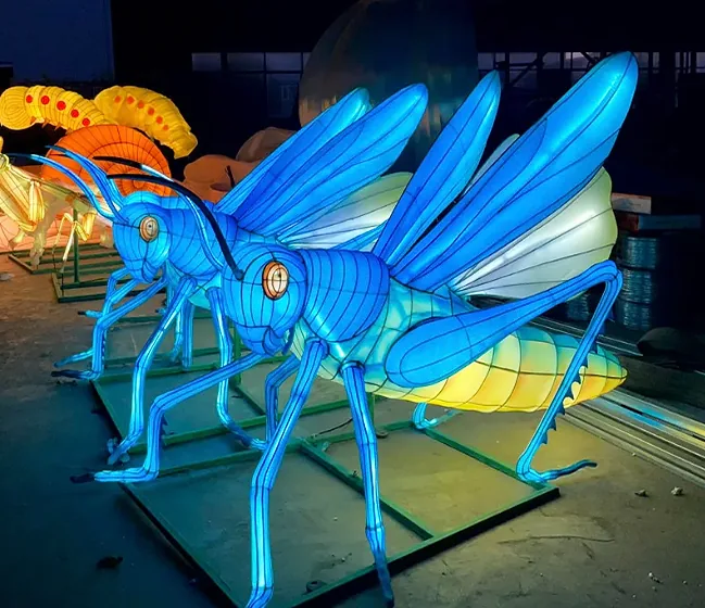 Saltamontes luminoso LED